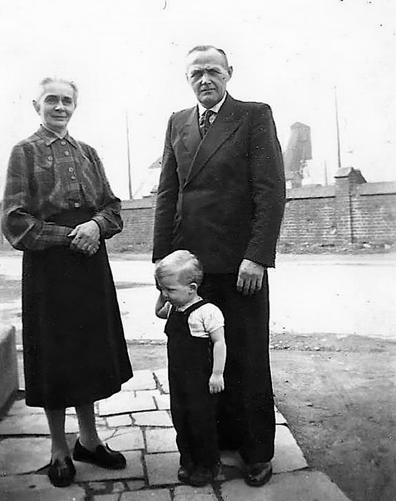 Kinder der Herz Jesu Schule