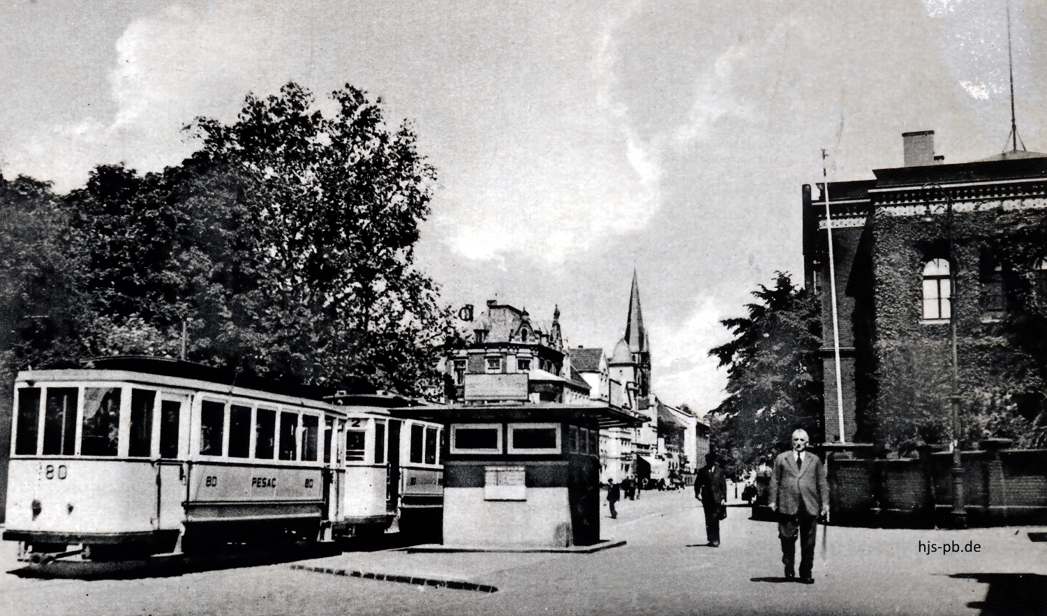 Kinder der Herz Jesu Schule Bahnhof