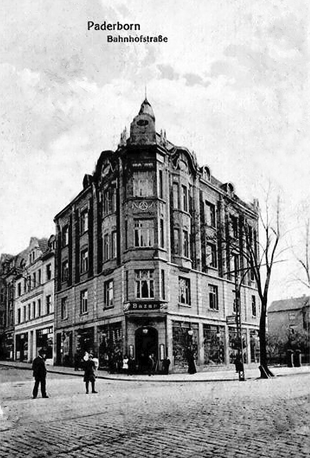 Kinder der Herz Jesu Schule Bahnhof