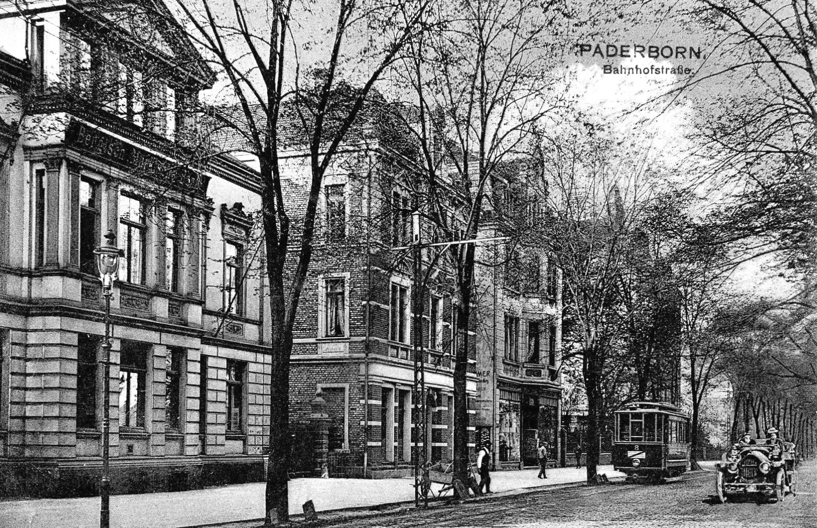 Kinder der Herz Jesu Schule Bahnhof
