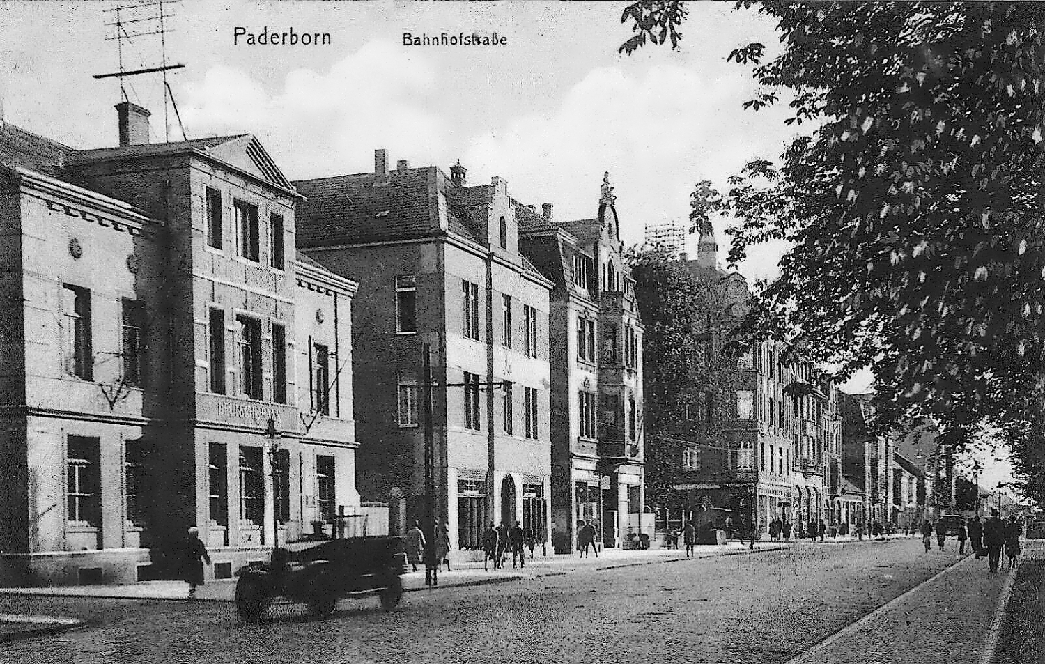 Kinder der Herz Jesu Schule Bahnhof