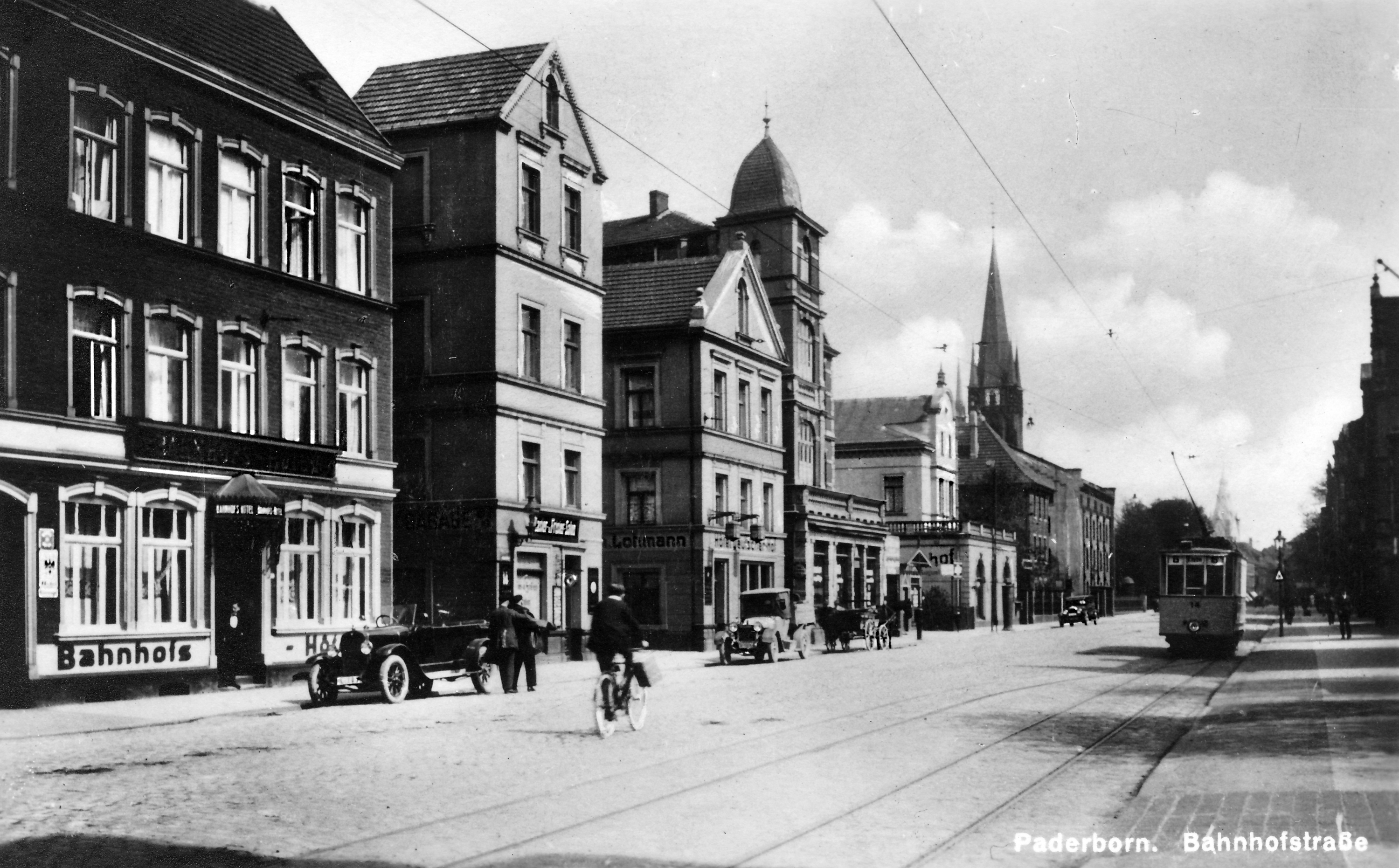 Kinder der Herz Jesu Schule Bahnhof
