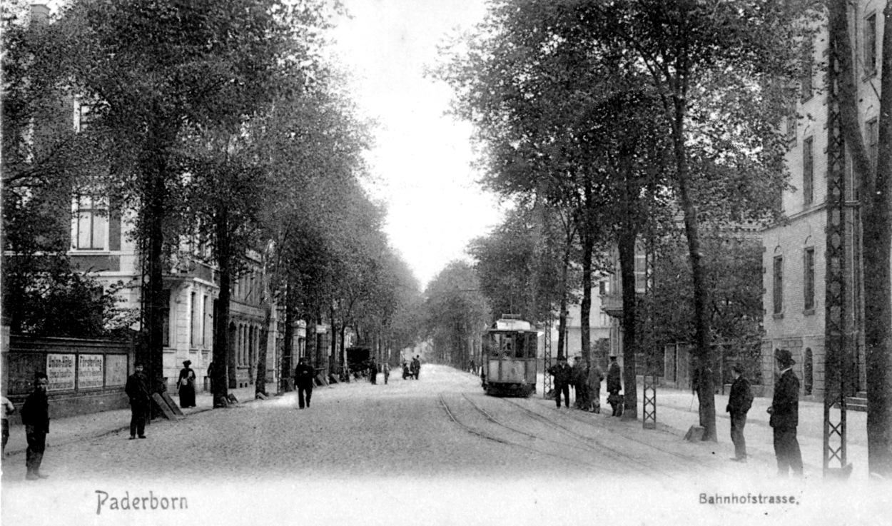 Kinder der Herz Jesu Schule Bahnhof