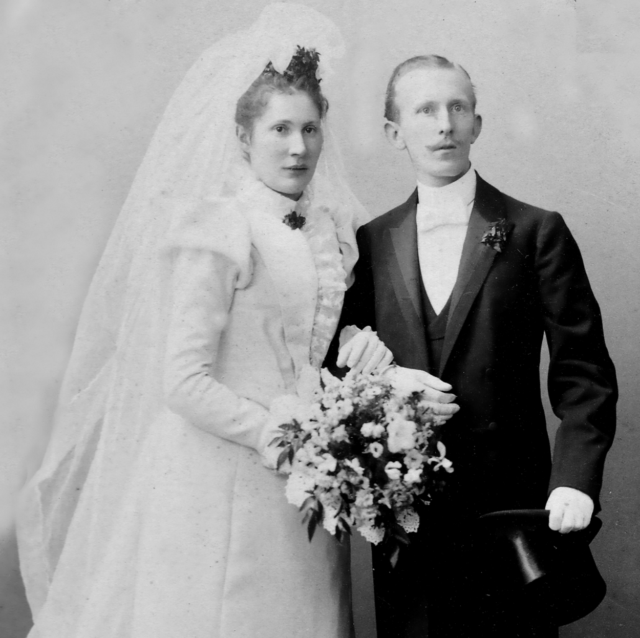 Kinder der Herz Jesu Schule Bahnhof