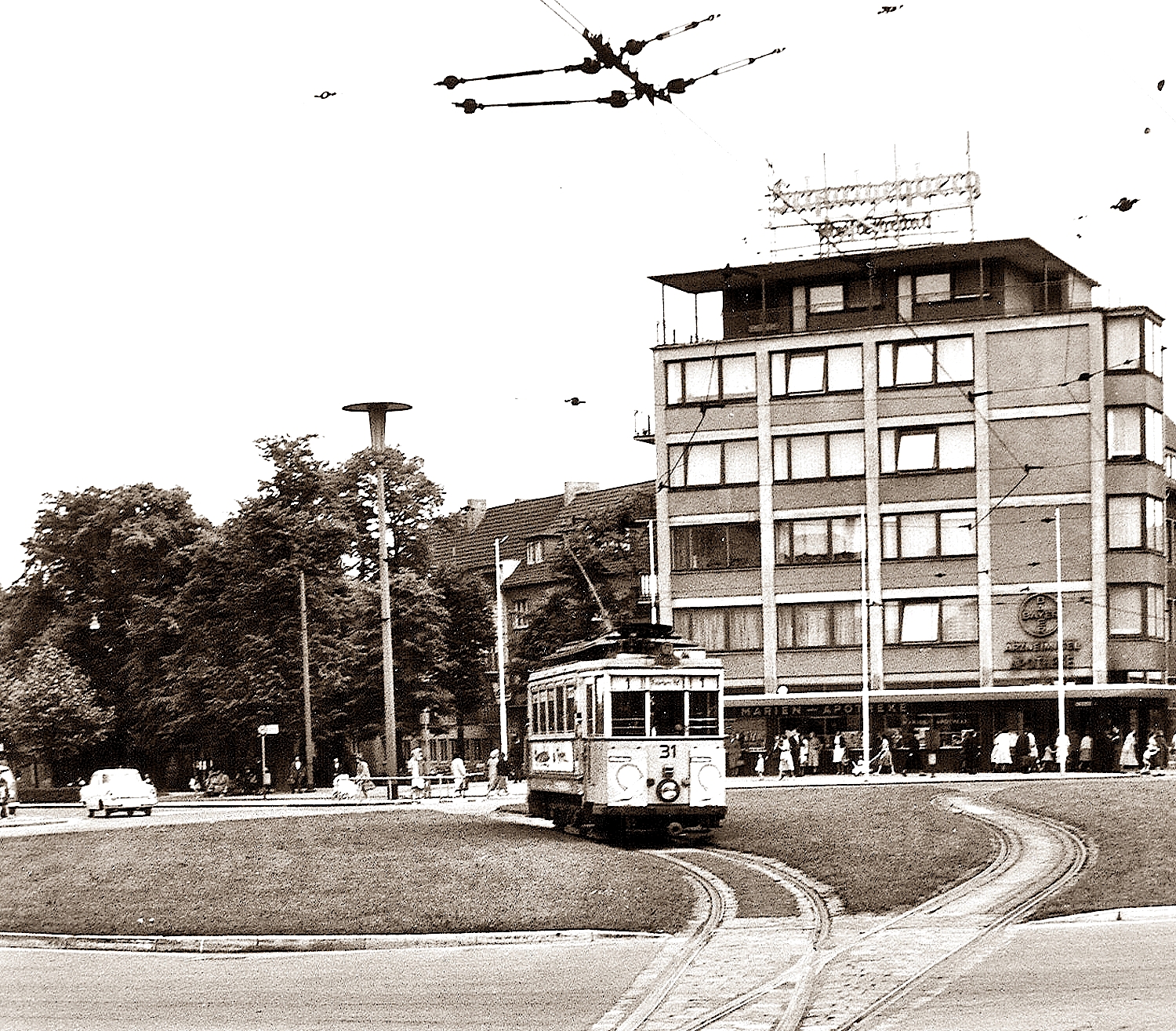 Kinder der Herz Jesu Schule;