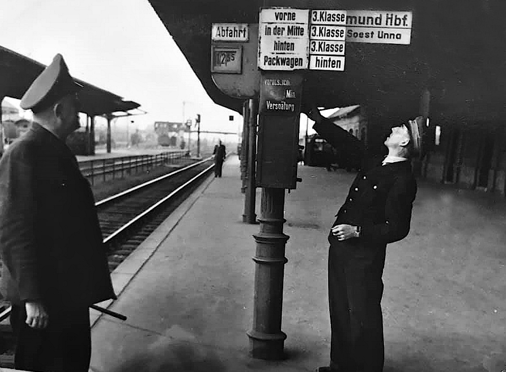 Kinder der Herz Jesu Schule Paderborn Schulespielen