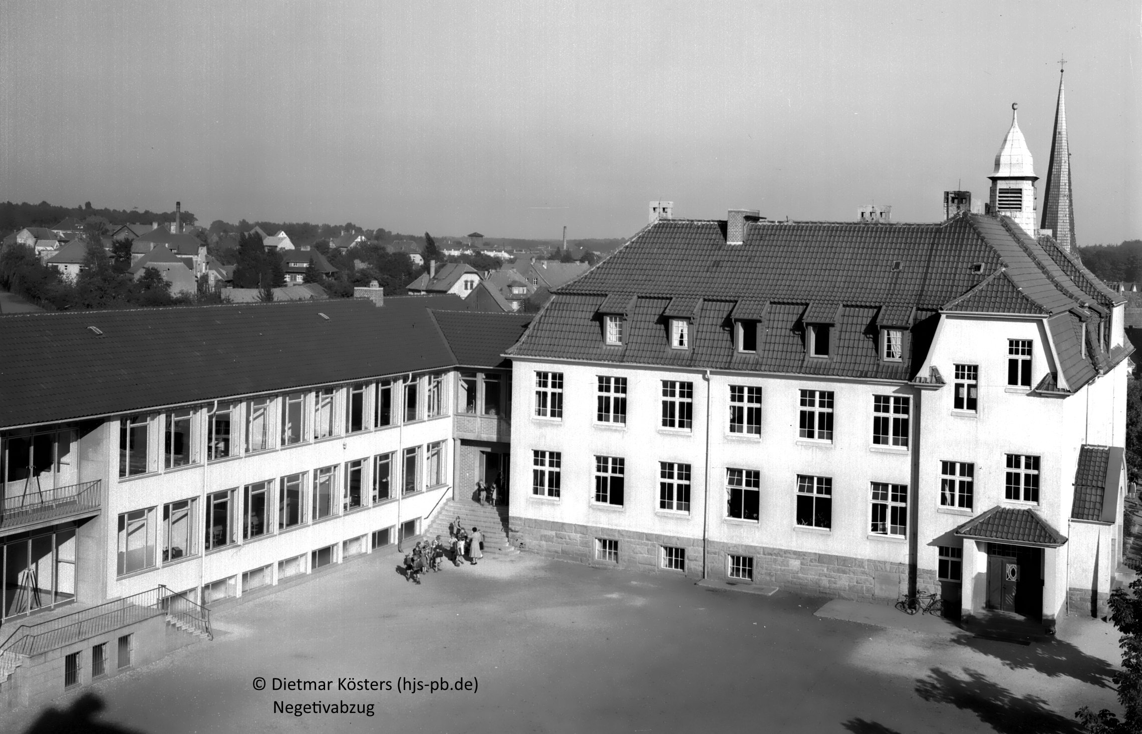 Kinder der Herz Jesu Schule Paderborn Schulespielen