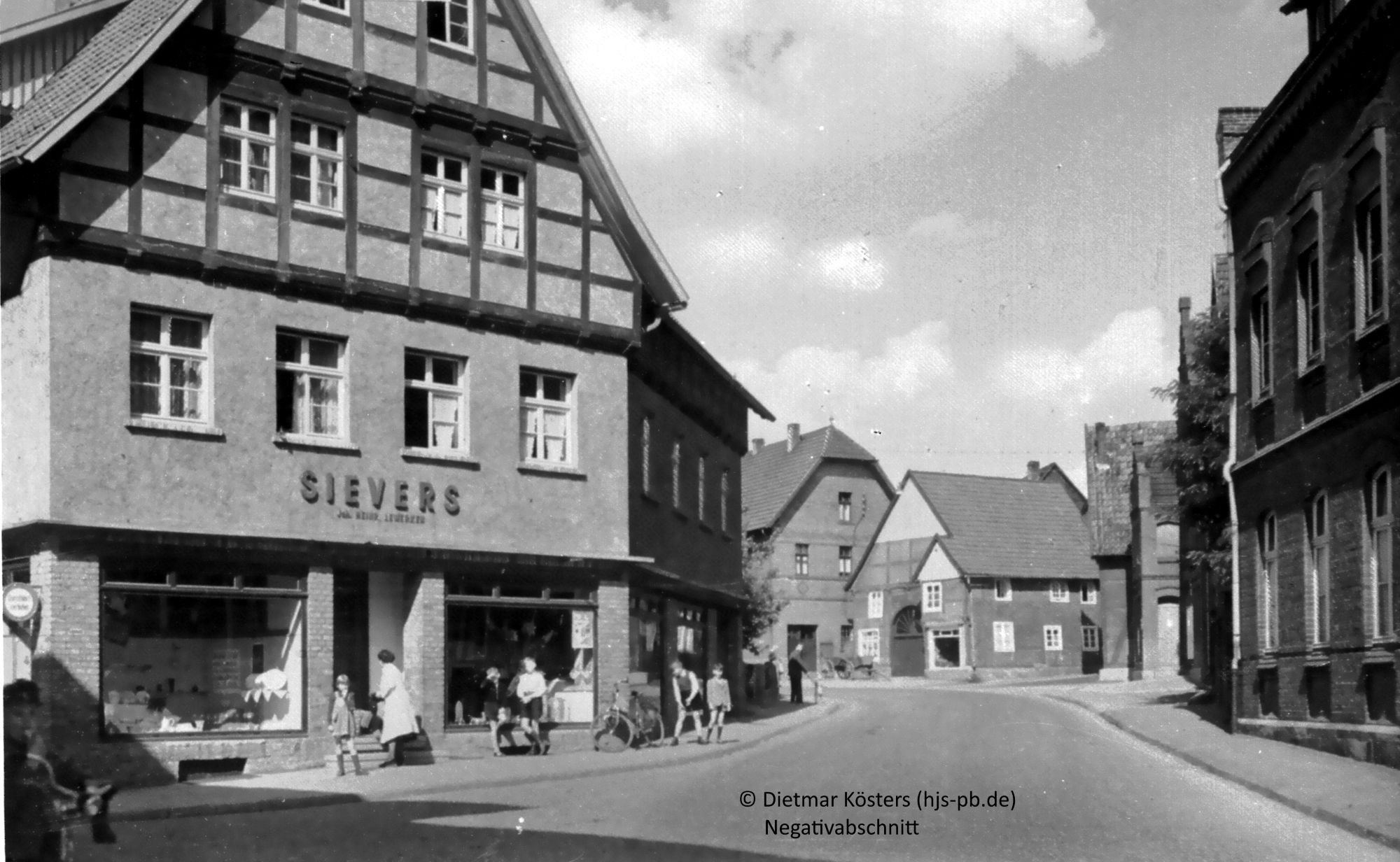 Kinder der Herz Jesu Schule Paderborn Schulespielen