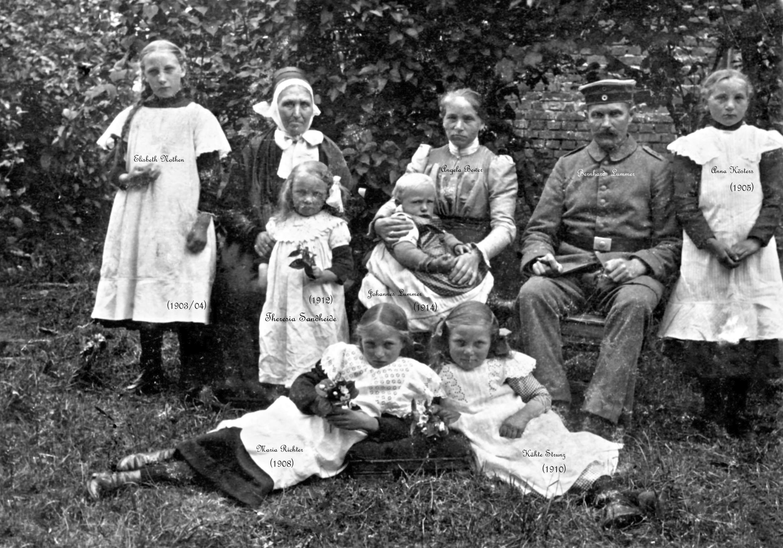 Kinder der Herz Jesu Schule Paderborn Dietmar Kösters