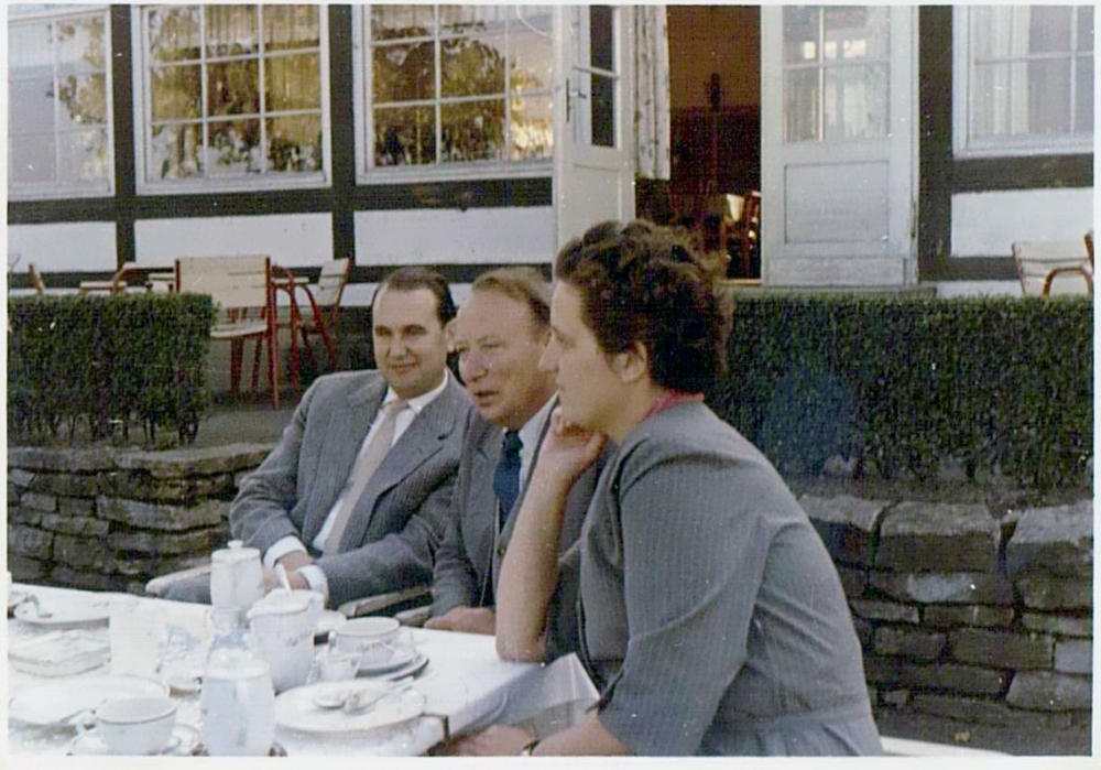 Zum weißen Rössel;