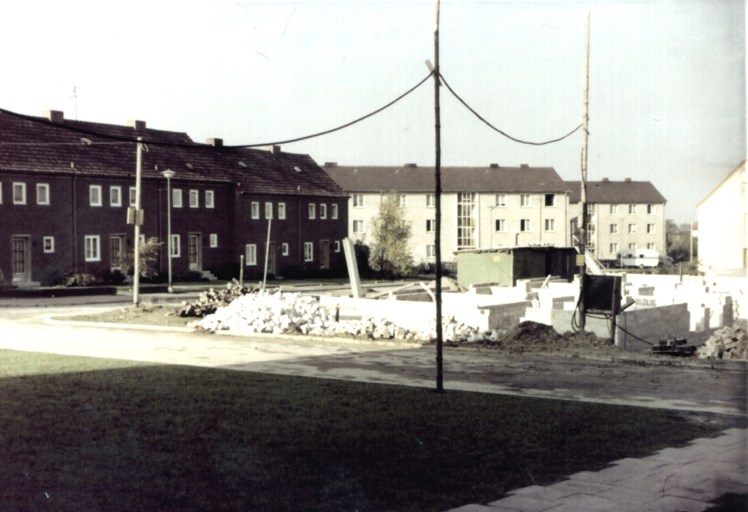 Zum weißen Rössel; Schulespielen